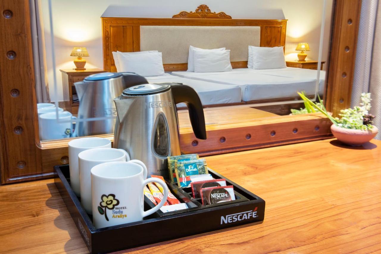 Sudu Araliya Hotel